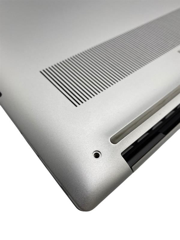 DELL XPS 15 9500 15.6″ I7 2.6GHz 32GB RAM 512GB SSD – Grade D