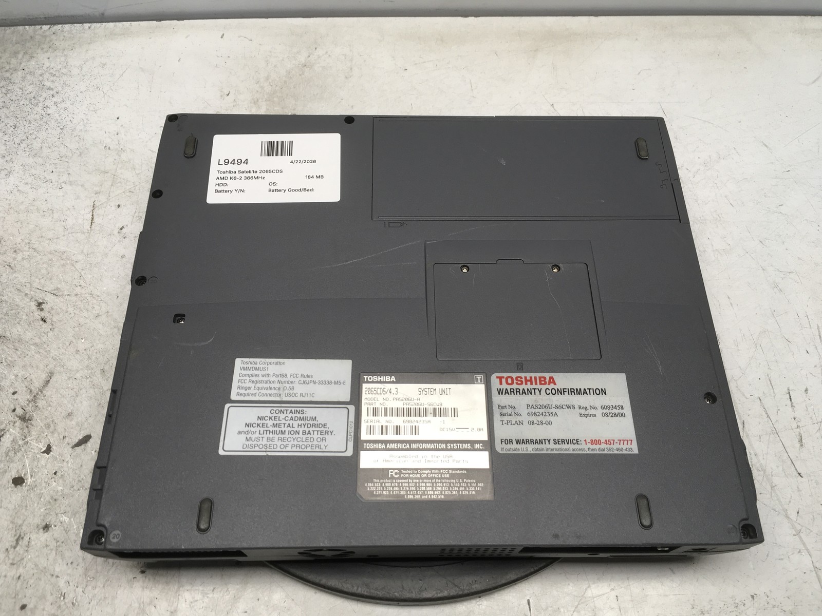Toshiba Satellite 2065CDS AMD K6-2 366MHz 164 MB NO HDD No Batt