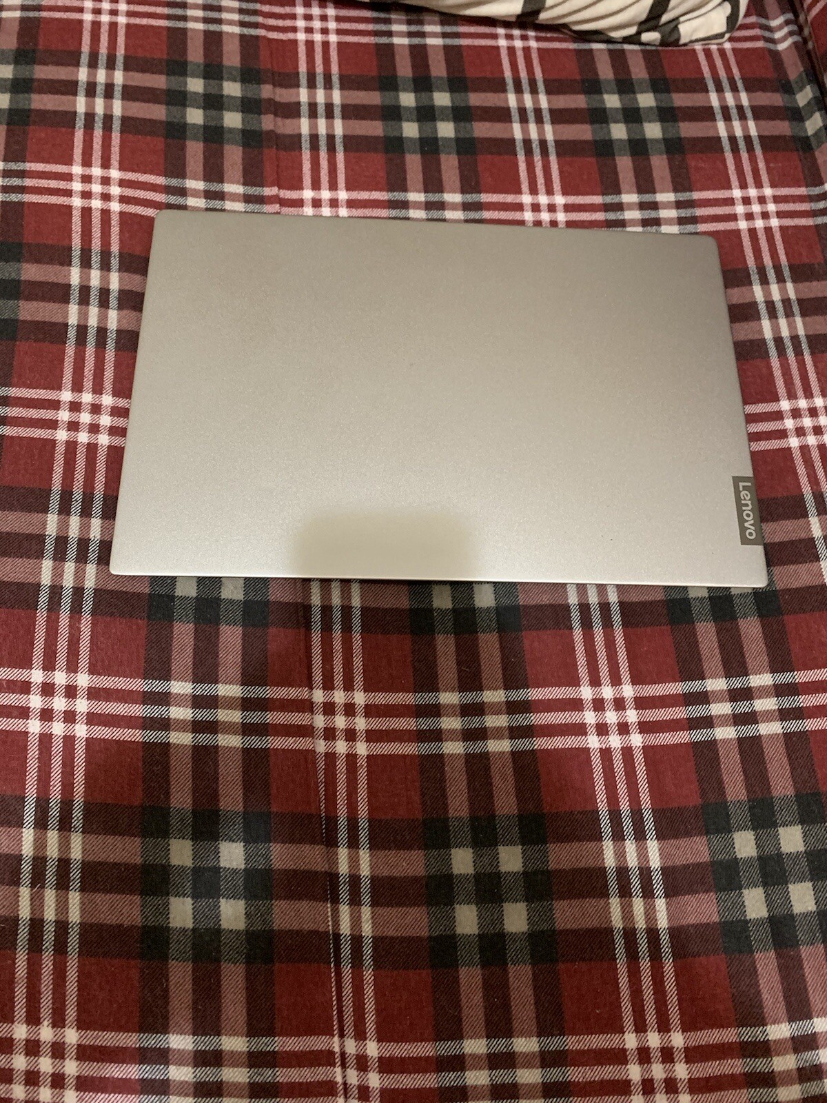 Lenovo ThinkBook 14 IML 14″ (256GB SSD, Intel Core i5 10th Gen., 4.20 GHz, 8GB)
