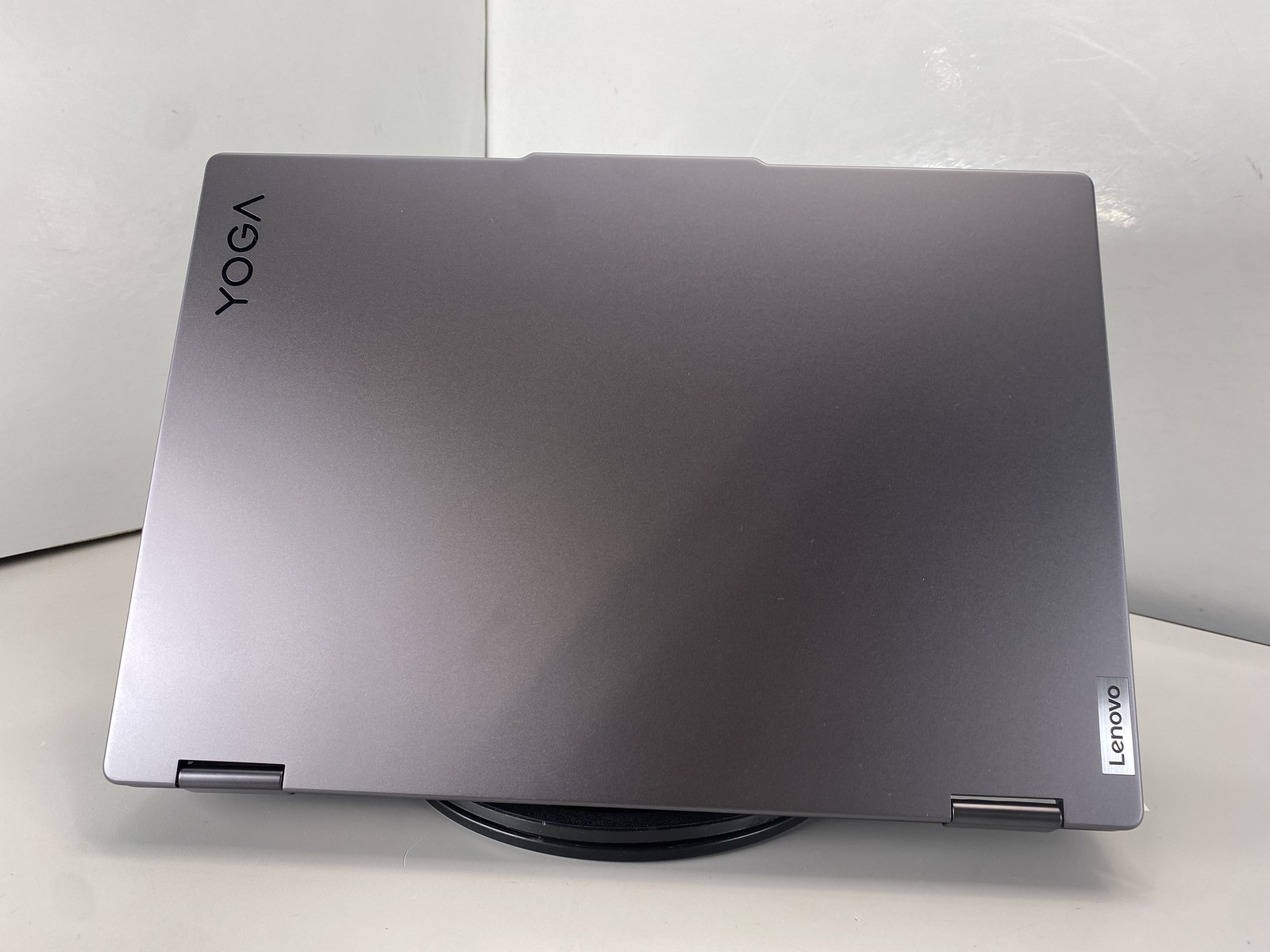 Lenovo Laptop Yoga 7 2-In-1 16IML9 16″ Intel Core Ultra 7 155U 1TB – Black