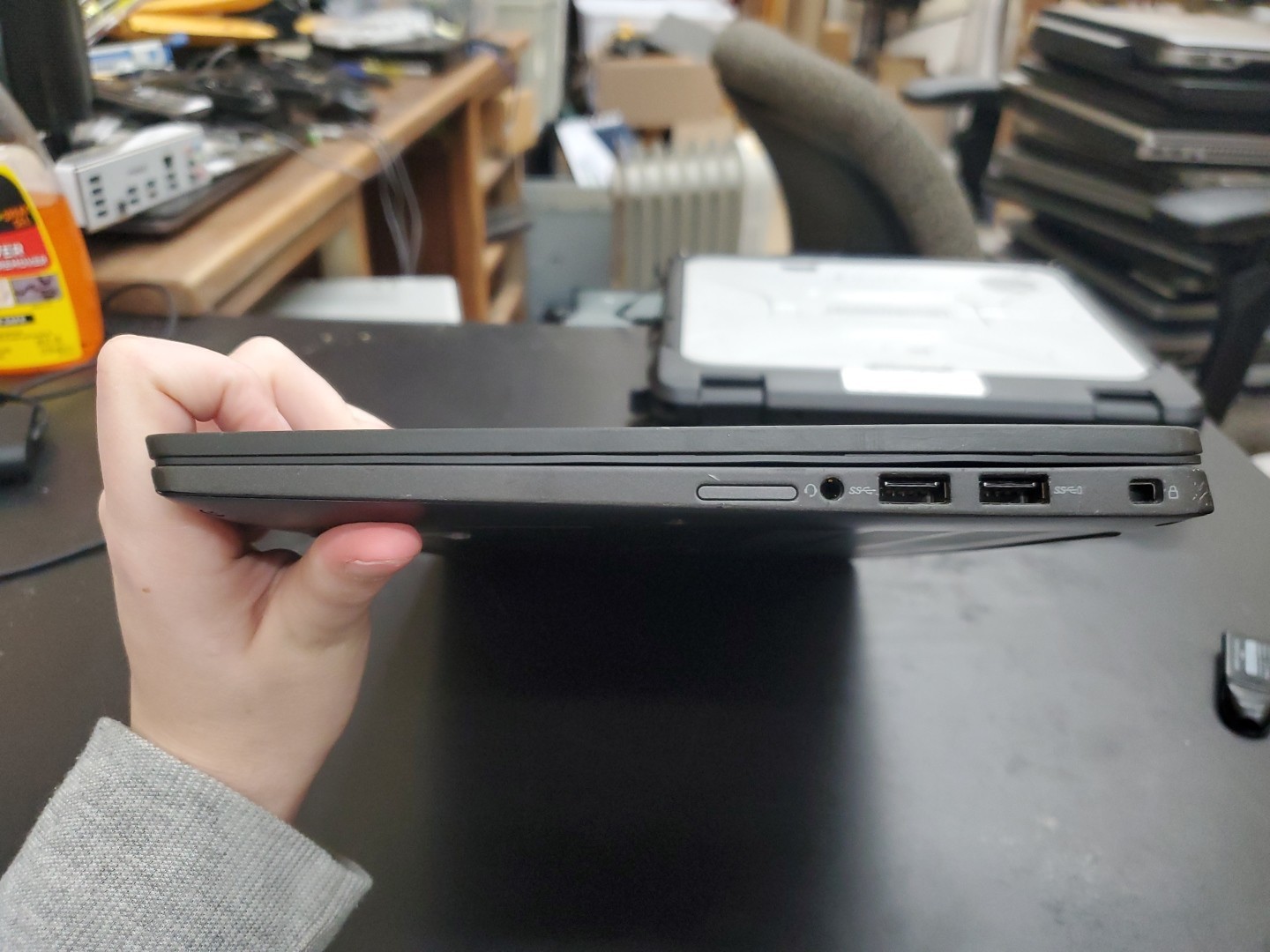 Dell Latitude 7410 14″ Touch Intel i7-10610U 16GB RAM 512GB SSD 013026-1