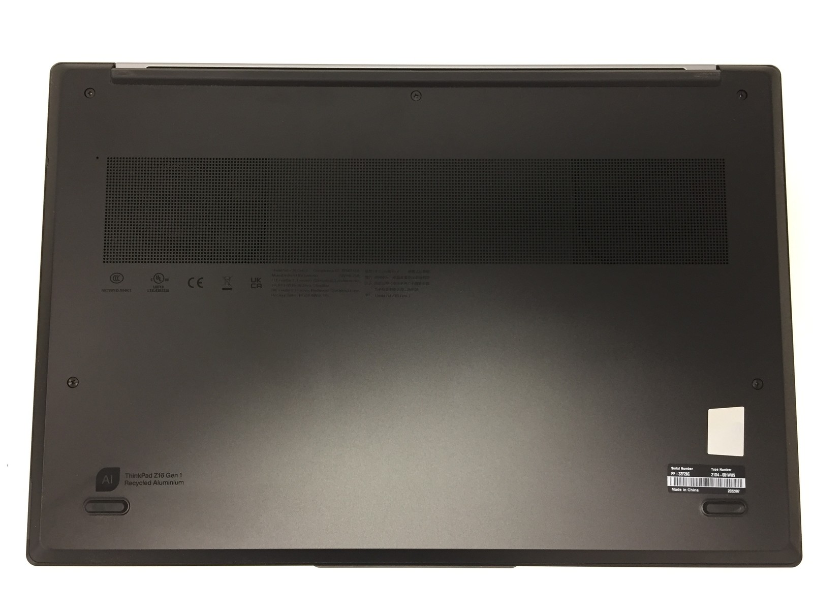 Lenovo ThinkPad Z16 Gen 1 21D4001WUS – AMD Ryzen 7 PRO 6850H 16GB RAM, 512GB SSD