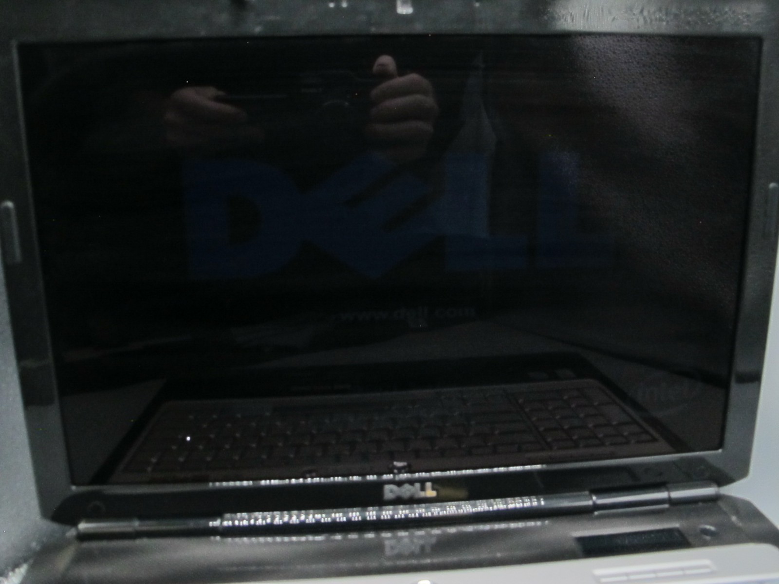 Dell XPS M1730, Intel Core2Duo P8700,GeForce 8700M,4GB RAM, 80GB SSD + HDD + A/C
