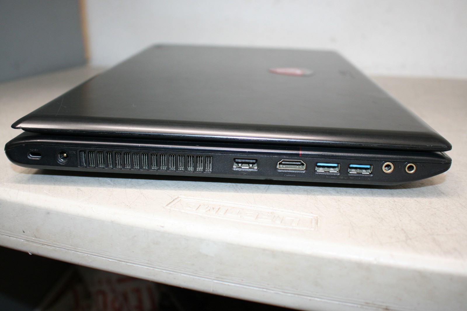 MSI MS-16GH Gaming Laptop i7-4710HQ 2.5GHz. 8GB Ram 512GB SSD HDD Win 8 AS IS