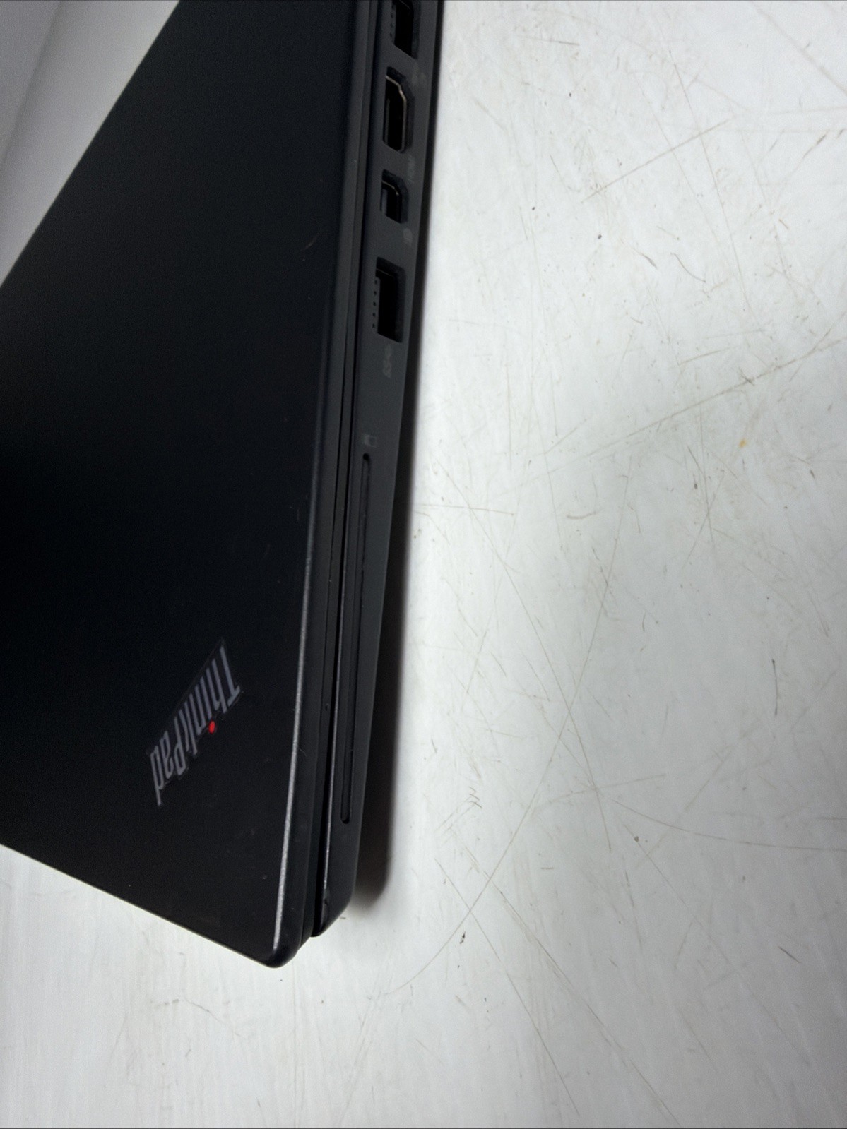 Lenovo Thinkpad T460s 14″ Laptop i5-6200u 8gb Ram No Drives Boots Bios