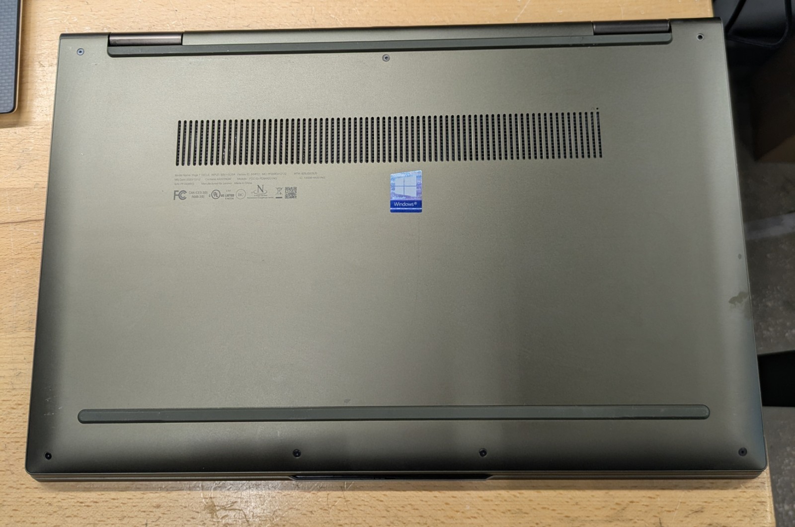 Lenovo Yoga 7 | Intel Core i7 | 12GB RAM | 512GB | 15.6″ | SEE DESCRIPTION