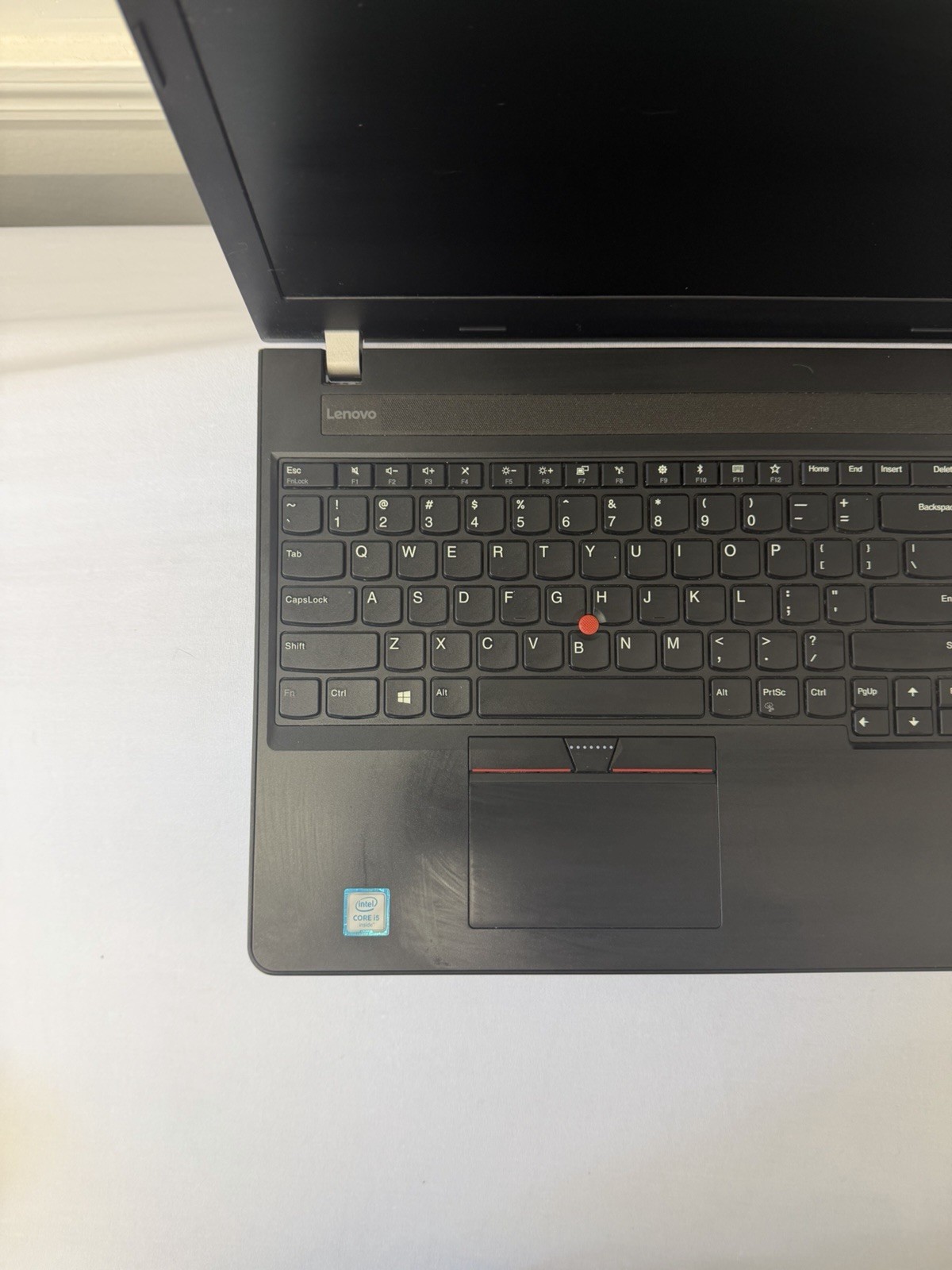 Lenovo Thinkpad E570 Laptop – Good Screen – Intel i5-6200U – RAM 8GB – Read Des