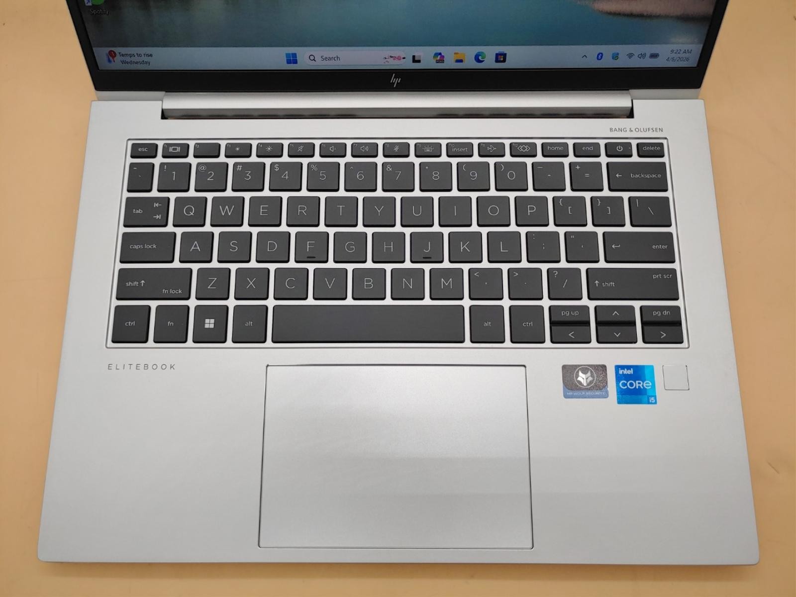HP EliteBook 840 G9 14″ FHD Intel i5-1235U 16GB 512GB SSD Win11Pro *NO A/C*