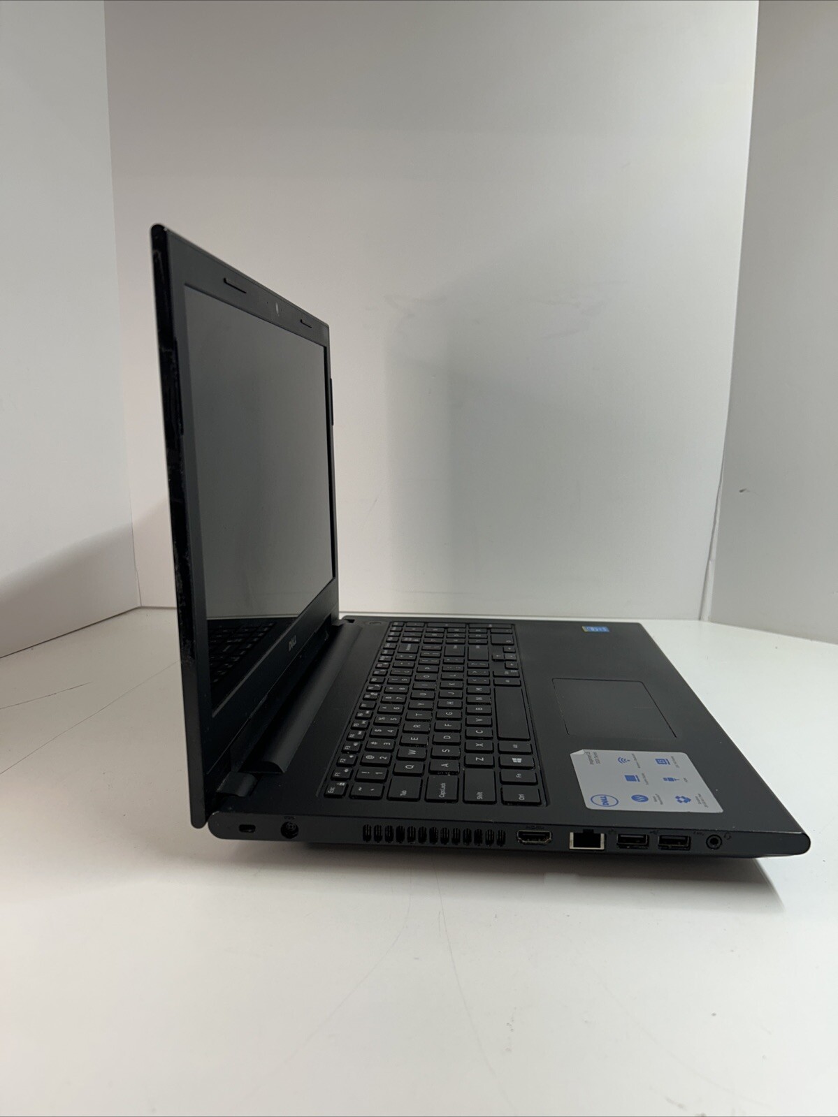 Dell Inspiron 3542 15.6″ Intel Pentium 3558U 1.7GHz 4GB Ram 500GB HDD Win 11 Pro