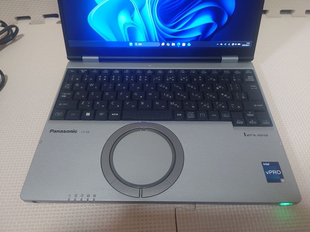Panasonic Let’s Note CF-SR4 Core i5-1345U 16GB SSD 256GB 12.4in Win11 Pro