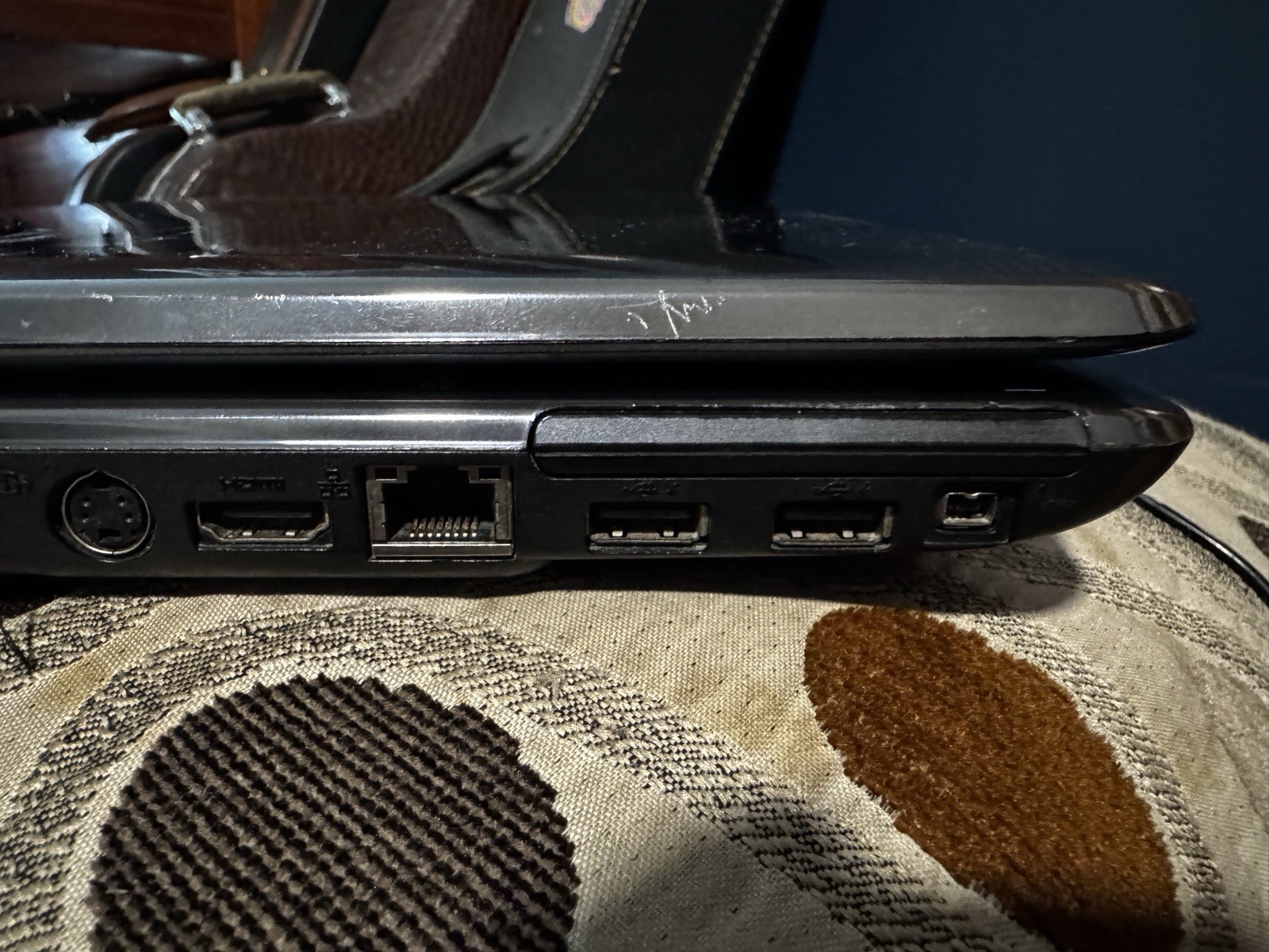Toshiba Satellite A305-S6861 PSA-G4U-03M00P Core 2 Duo 4GB 300GB Win 7 PREM Copy