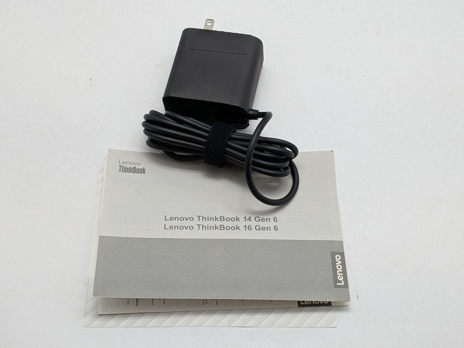 Lenovo ThinkBook 14 G6 IRL 14″ i5-1335U 16GB DDR5 256GB SSD Windows 11 Home
