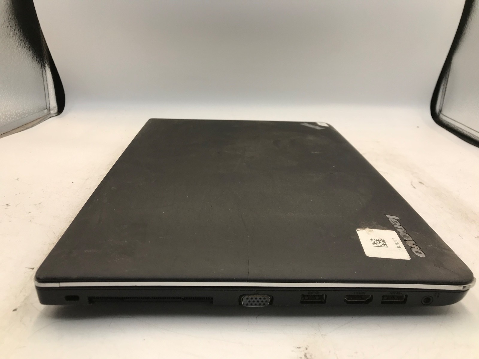 Lenovo ThinkPad E440 Intel Core i3-4200M 2.40 GHz 14″ -BAD KB/Missing Parts -MZ