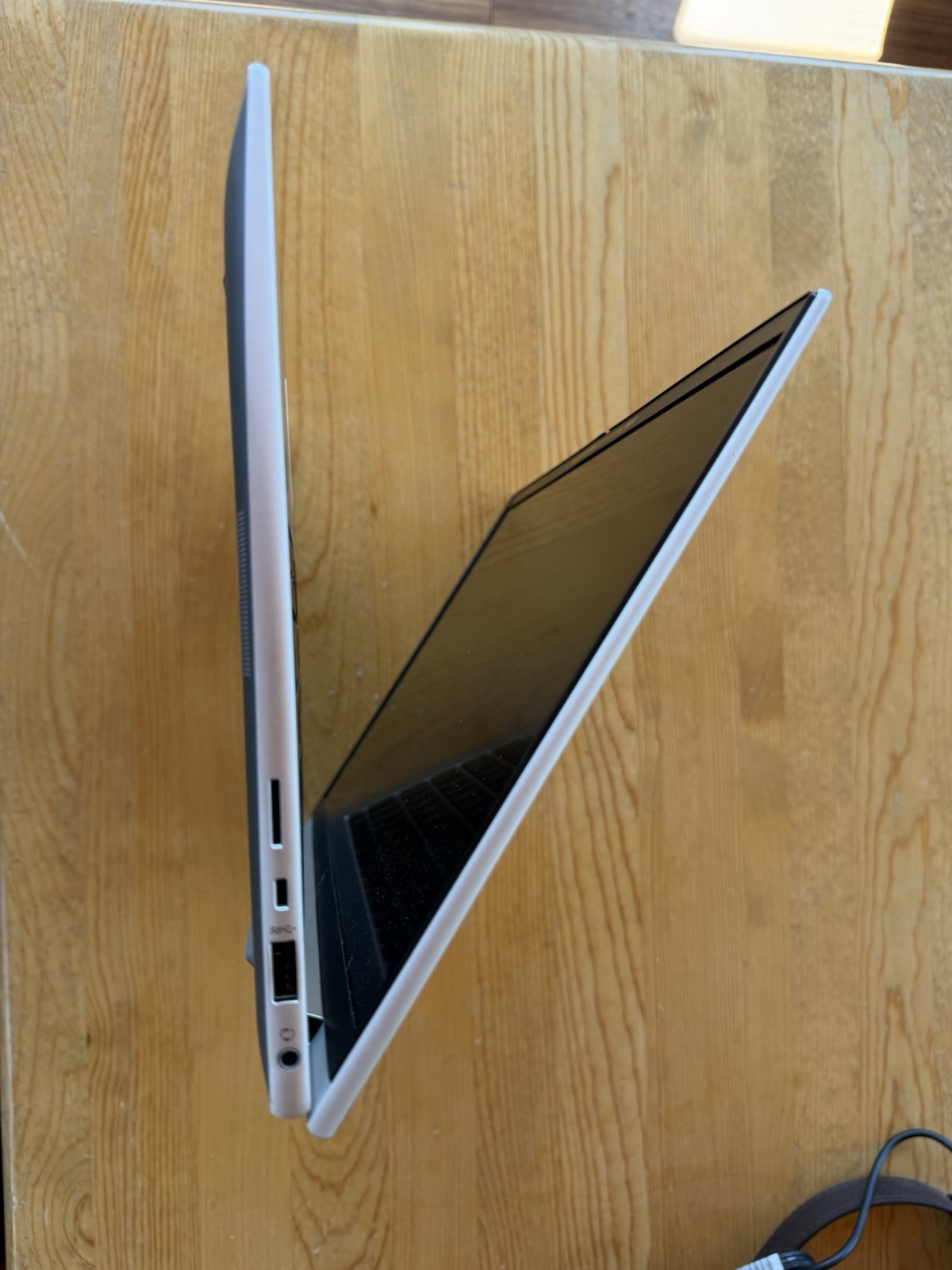 HP EliteBook 845 G9 14″ Ryzen 5 PRO 16GB 475GB SSD Win11 Silver
