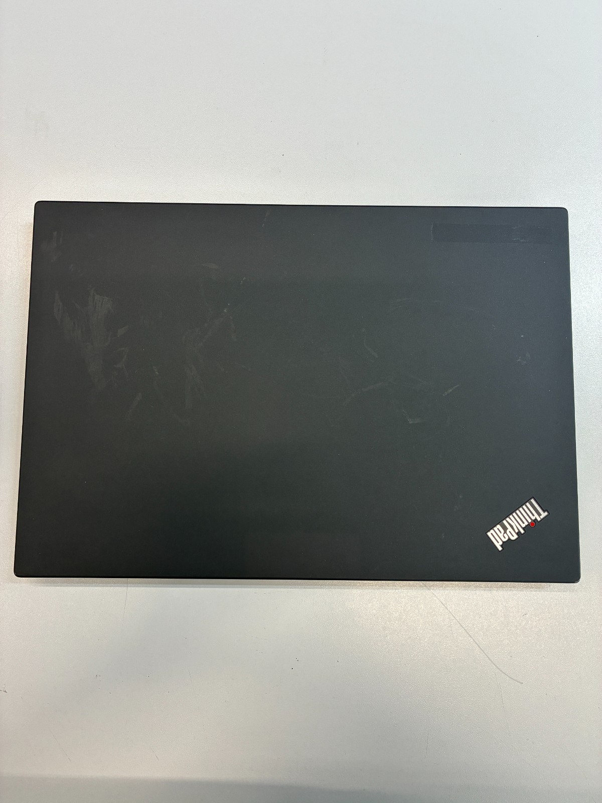Lenovo ThinkPad T495: Screen 14″ / Ryzen 7 3700U / RAM 24Gb / SSD 512Gb / Win 11