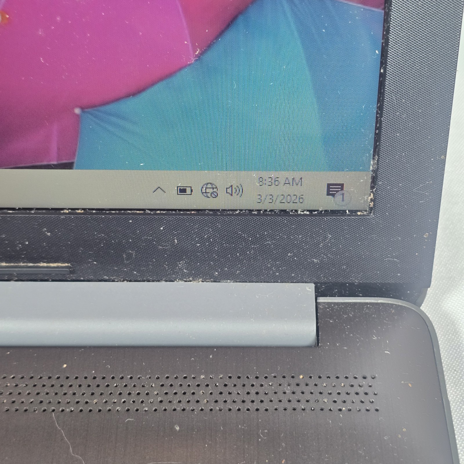 HP LAPTOP 15-DB0XXX AMD E2-9000E RADEON R2 1.50 GHz 4GB RAM READ