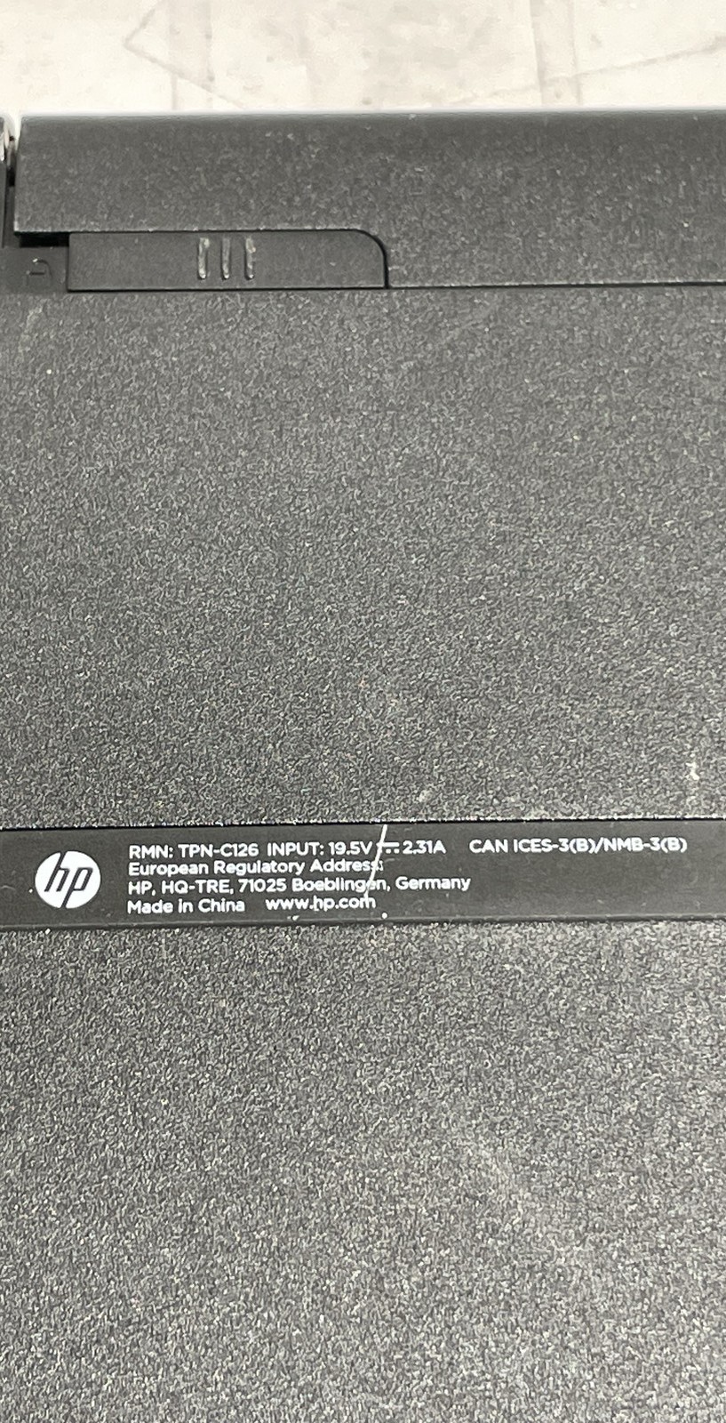 HP 15-ba009dx 15.6″ Black Laptop Unit For Part Or Repair