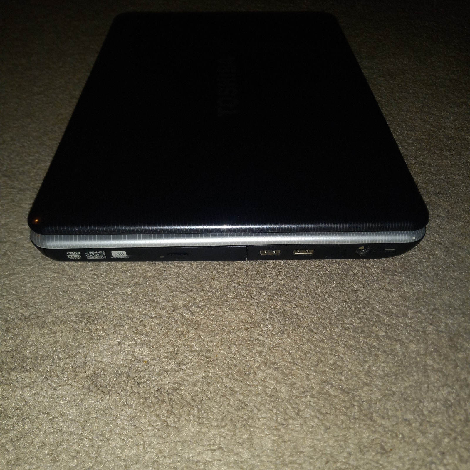Toshiba Satellite L505-ES5018 Pentium Dual Core T4400 2.20GHz Laptop