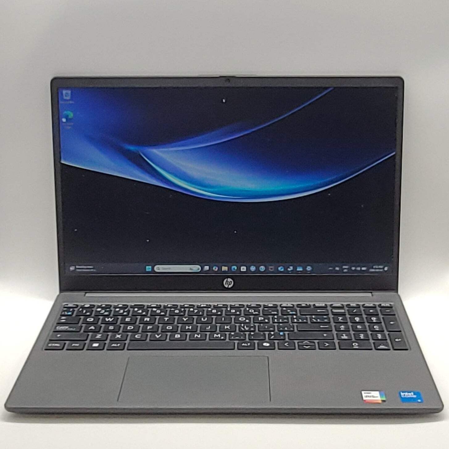 HP Laptop 15-FD0XXX 15″ i5-120u 1.4GHz 16GB RAM 512gb SSD SSD