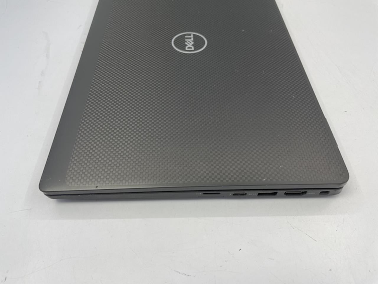 DELL LATITUDE 7420 Laptop w/ Intel Core i5-1135G7 2.40GHZ + 8 GB No HD/Battery