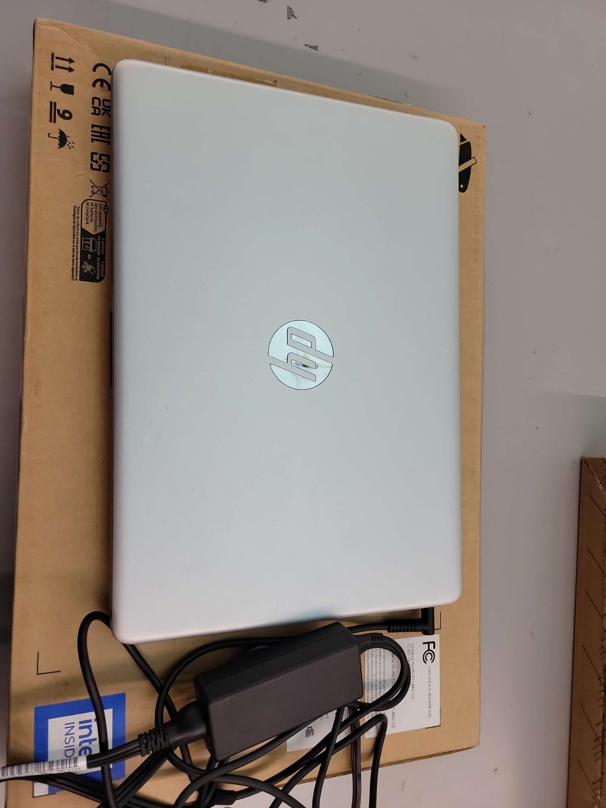 HP Stream 14″ HD Laptop Intel Celeron N4120 8GB RAM 64GB SSD Windows 11 Silver