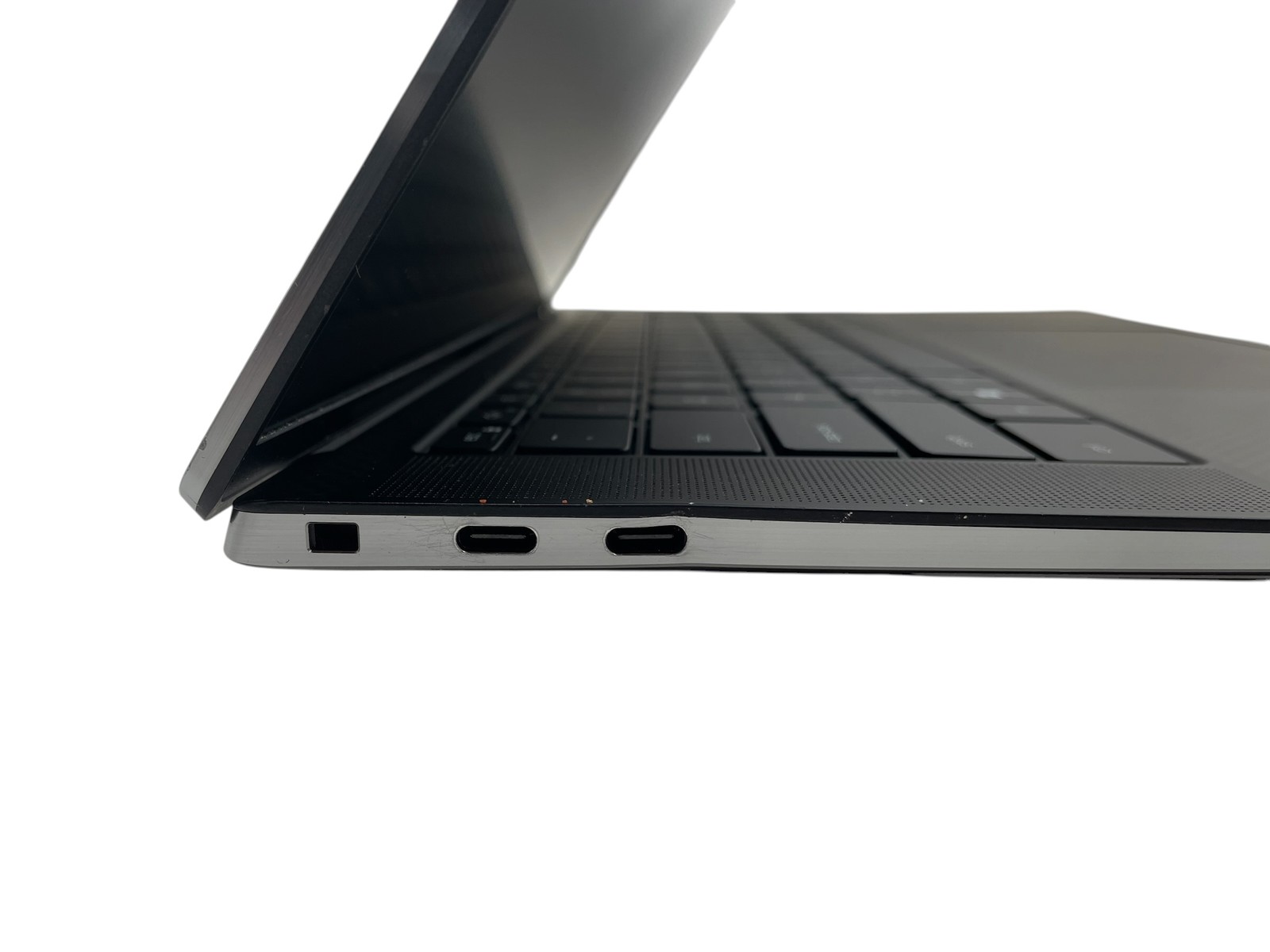 Dell Precision 5560 15″ – i7 2.5GHz – 8GB RAM – 512GB SSD – Grade D