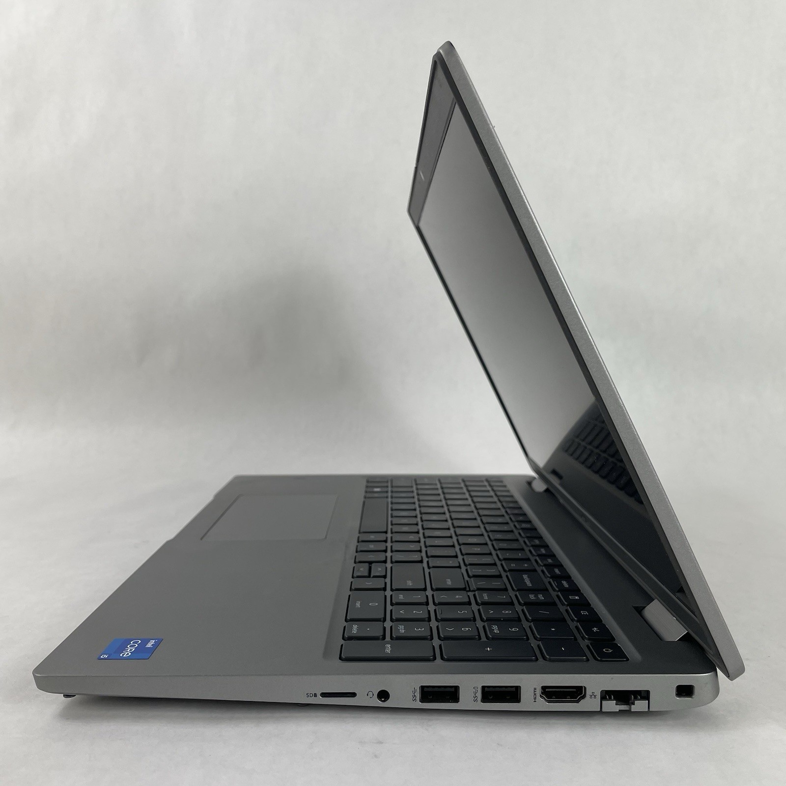 Dell Latitude 5520 15.6″ i5-1145G7 2.60 GHz 8 GB RAM No SSD/OS/Battery – Read
