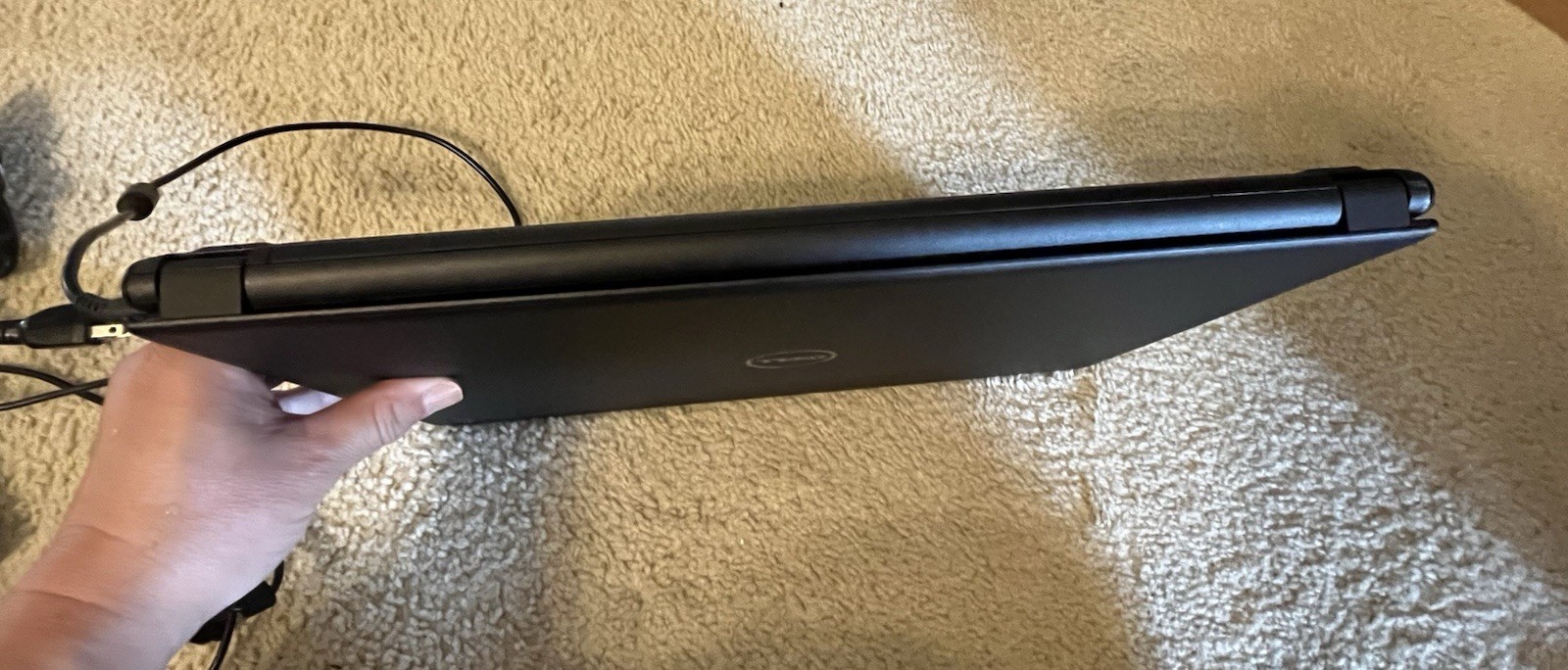 Excellent Dell Inspiron 15-3567 15.6″ i5-7200U 2.5GHz 8GB RAM 1TB SSD W/win10