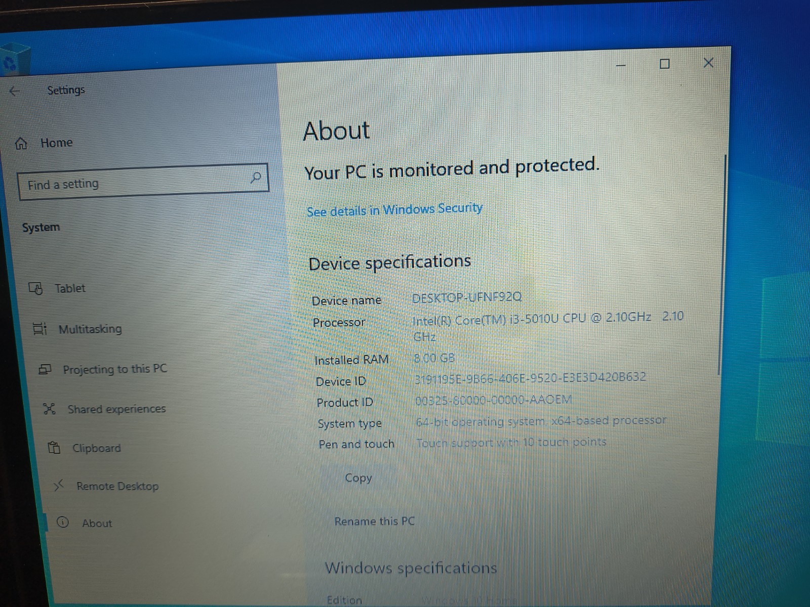 HP 15-R253CL Intel Core i3-5010U 2.1GHz 8 GB 300GB Windows 10 touchscreen DVD