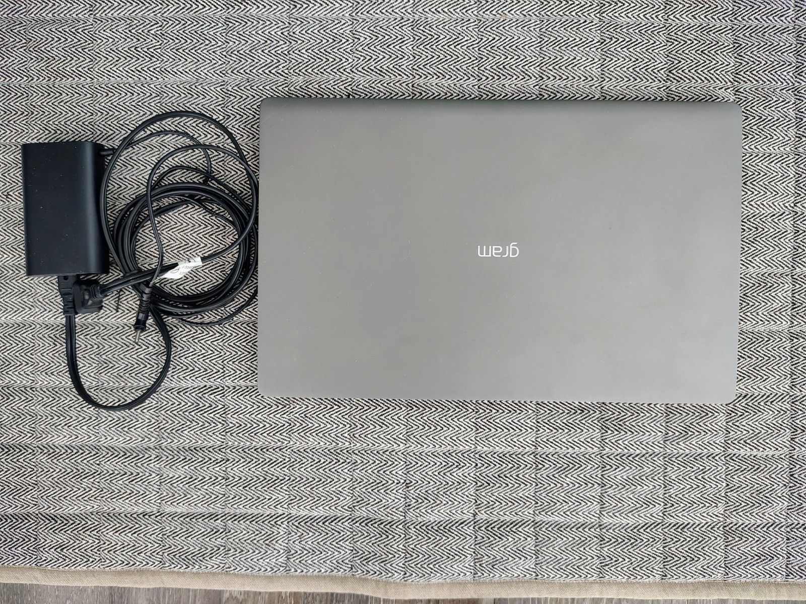 LG Gram 15″ IPS FHD 16GB 512GB i5-1135G7 Two M.2 Slots Win11 Home 2.5lbs 15Z95N