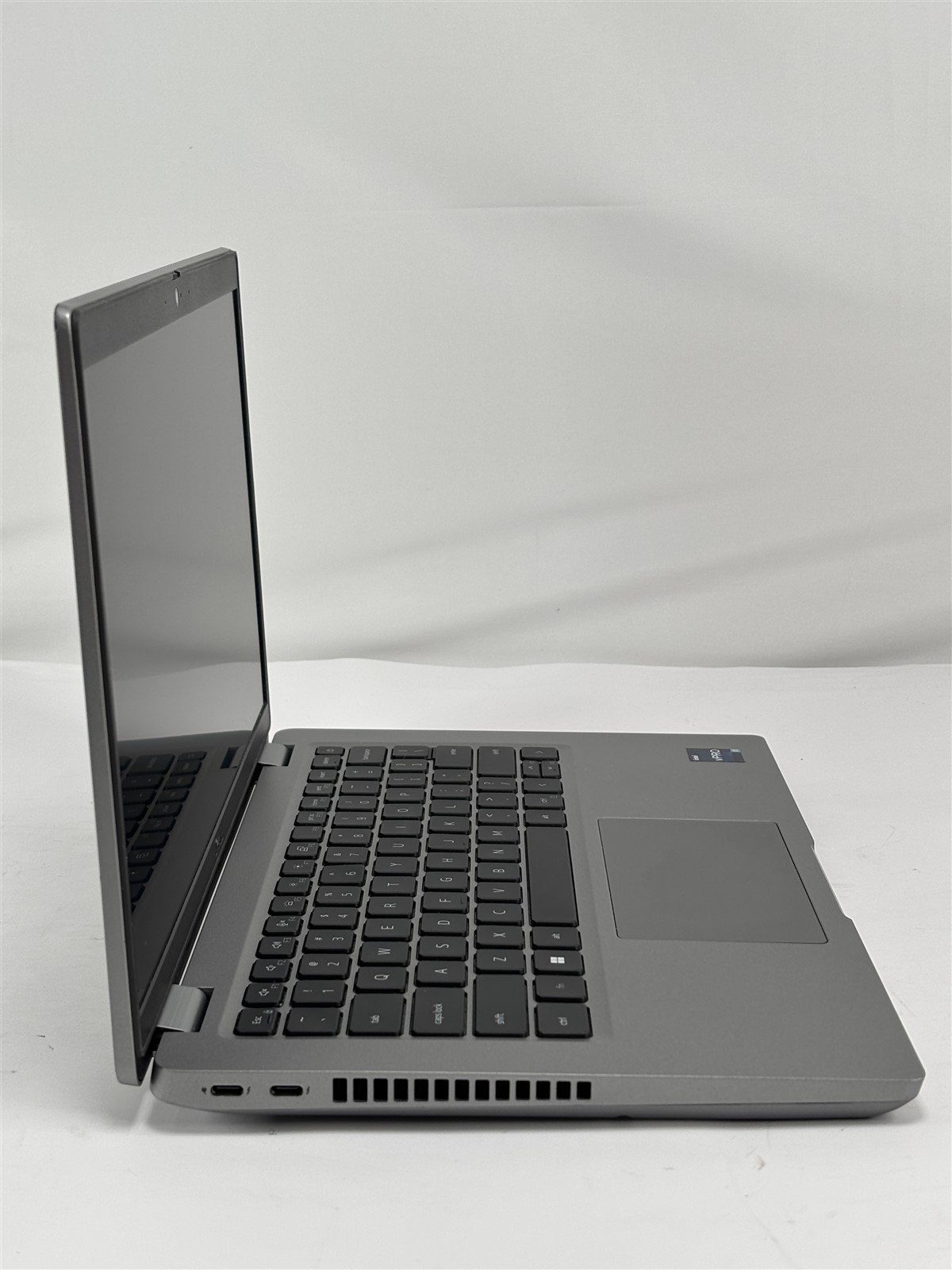 Dell Latitude 5431 14” i7-1270P 16GB 256GB SSD USB-C HDMI