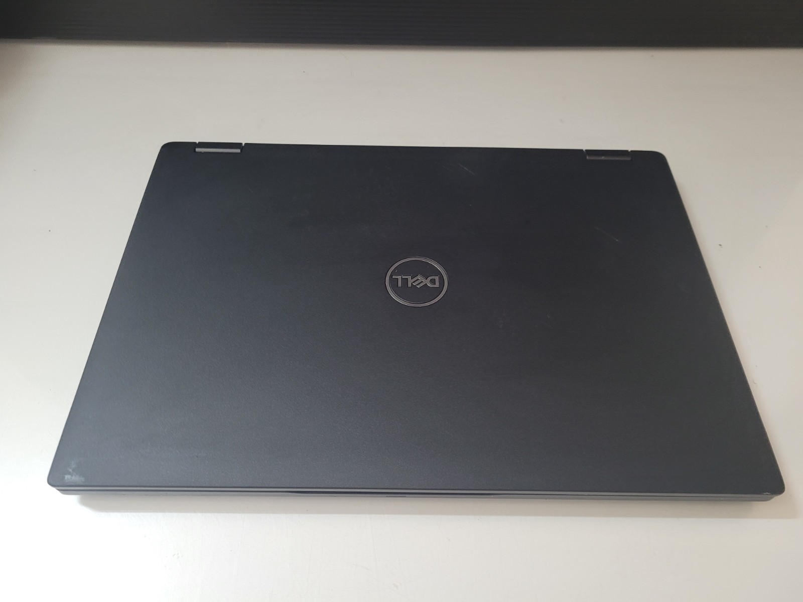 Dell Latitude 7390 Intel Core i5-8250U 1.6Ghz 8GB Ram No SSD 13.3″ Touch Laptop