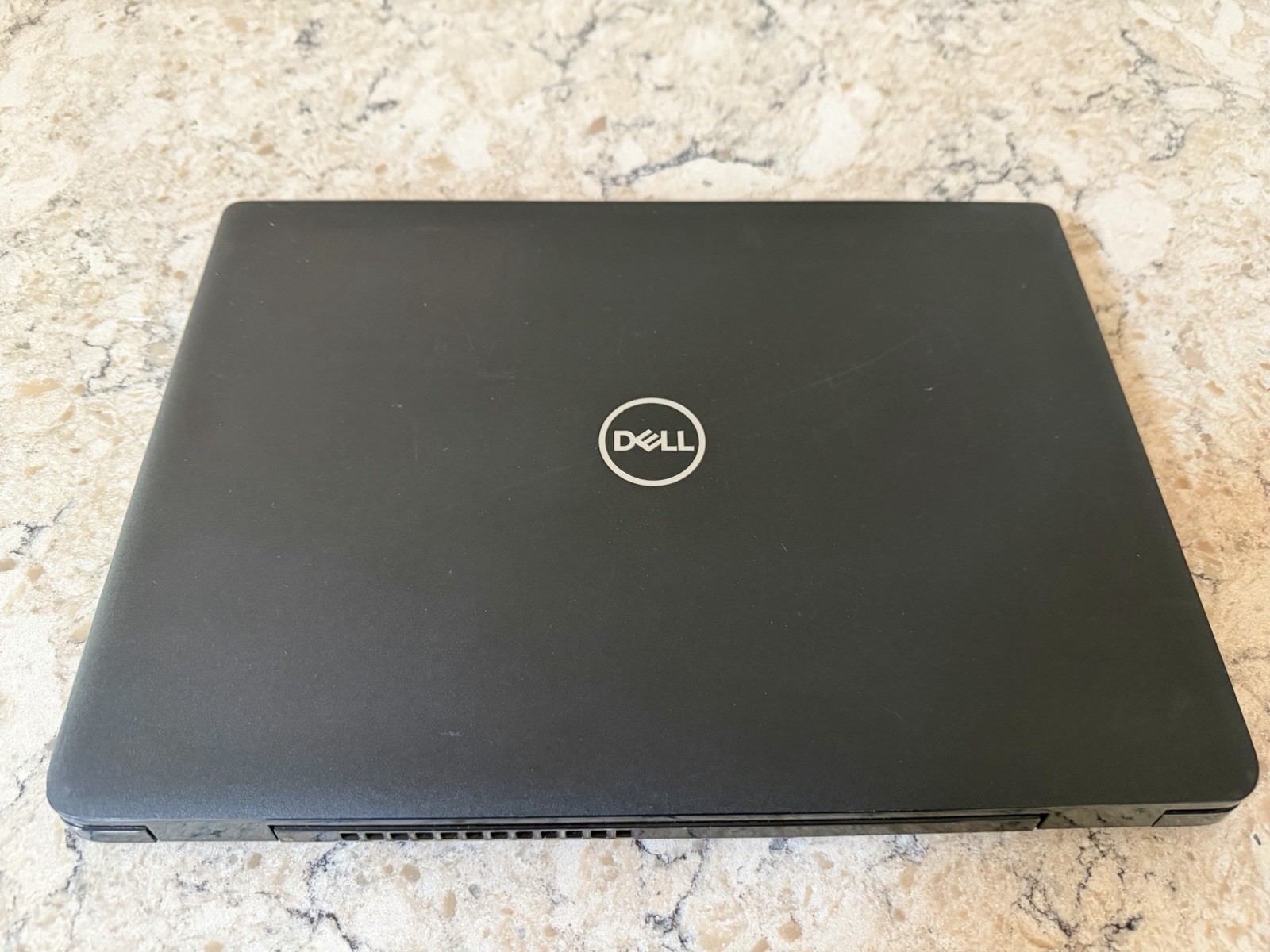 Dell Latitude 3400 14 Inch Laptop i5 8th Generation 16GB Memory 256GB SSD Win 11