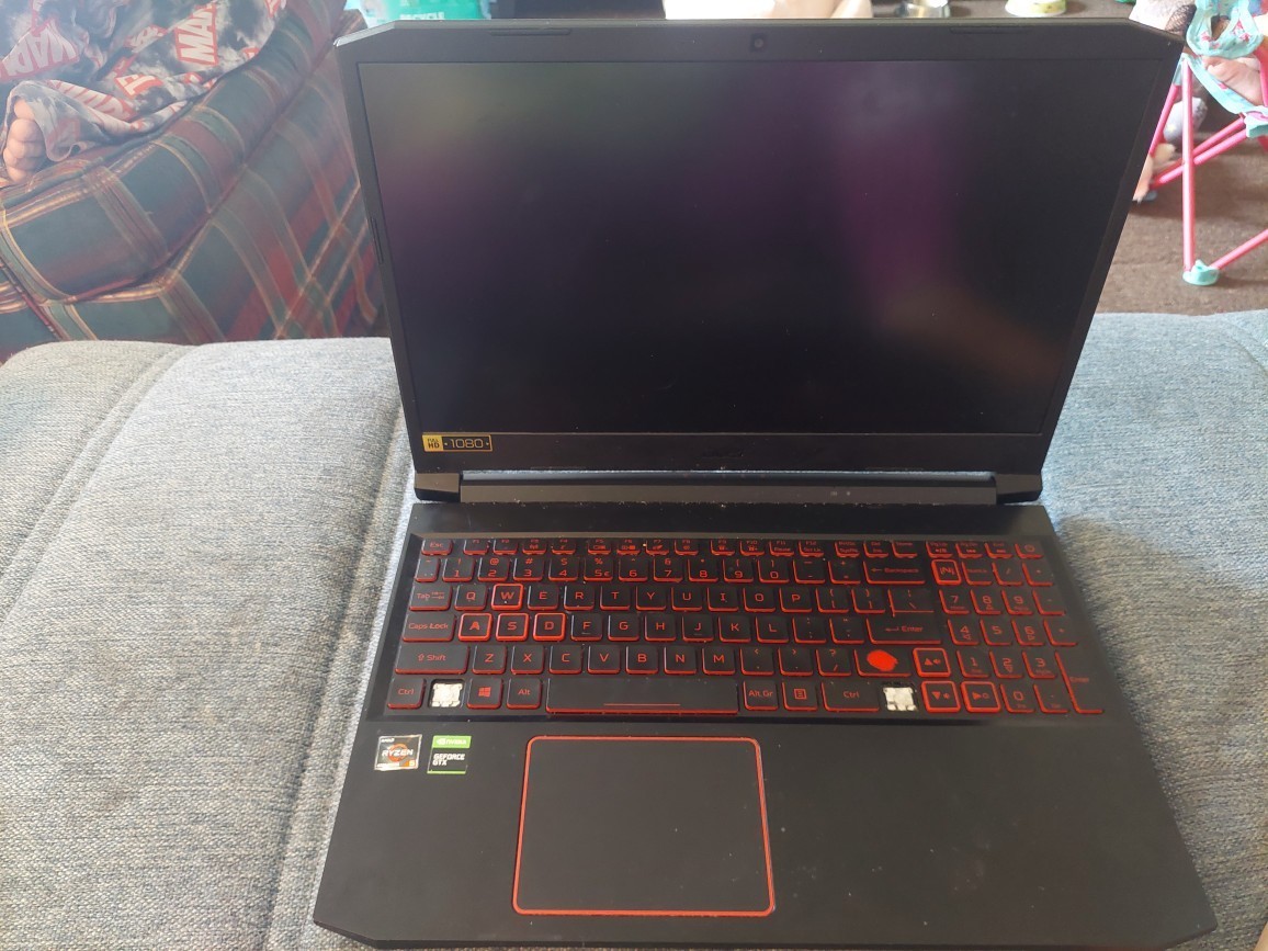 Acer Nitro 5 AN515-44-R99Q 15.6″ (256GB SSD, AMD Ryzen 5, 3.0GHz, 16GB RAM,…