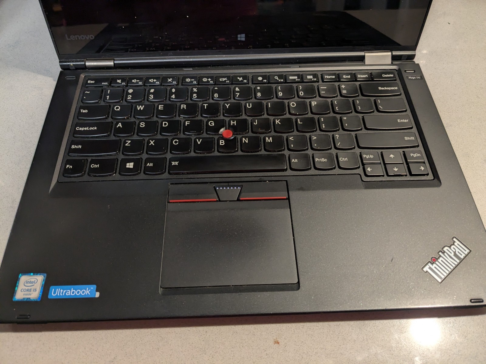 Lenovo ThinkPad Yoga 14 14″ i5-6200U 8GB 256GB SSD Win 10 Webcam USB-C