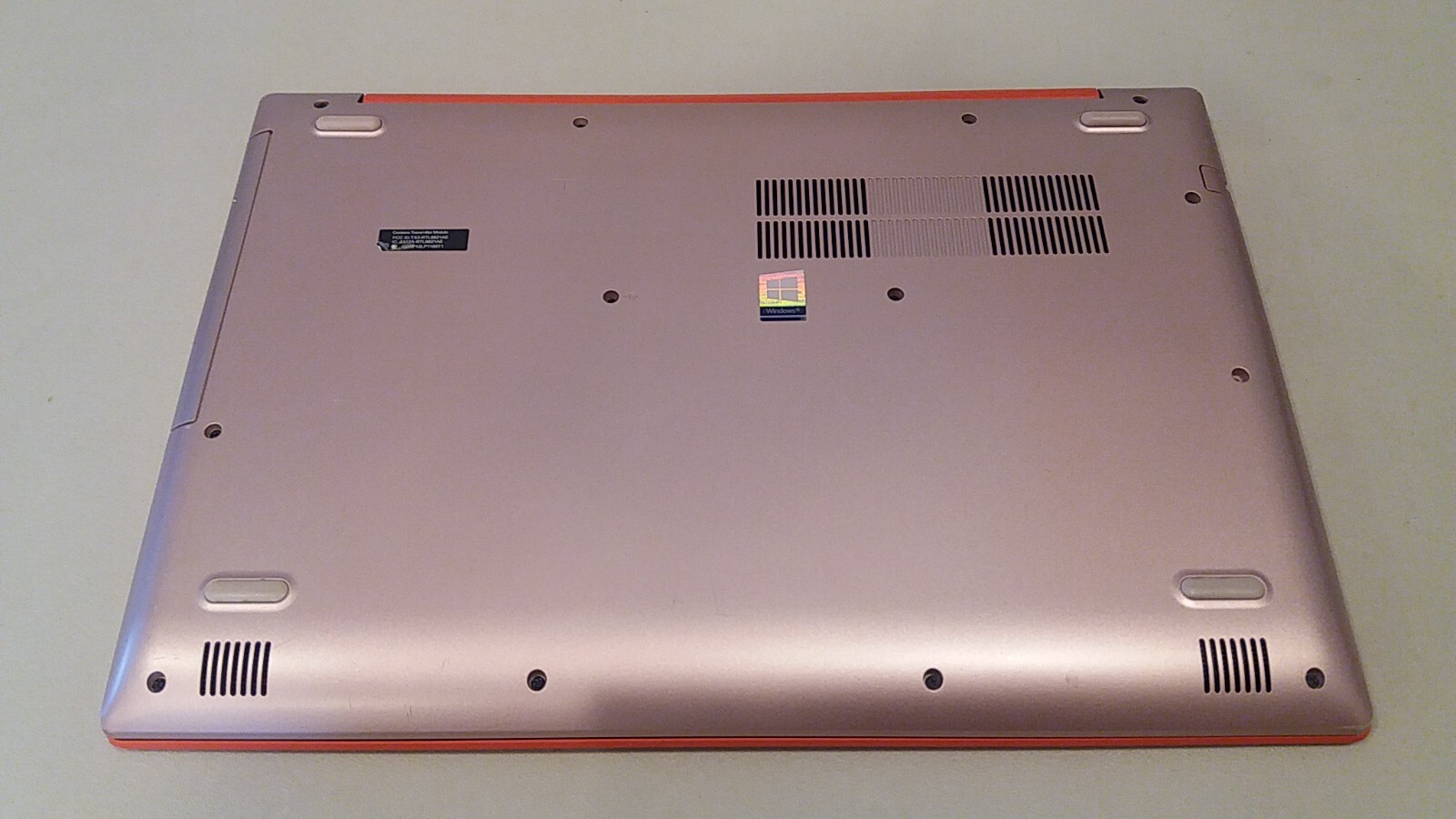 Lenovo IdeaPad 320-15IAP 15.6 Inch Laptop DVDRW 4GB 1TB – Red