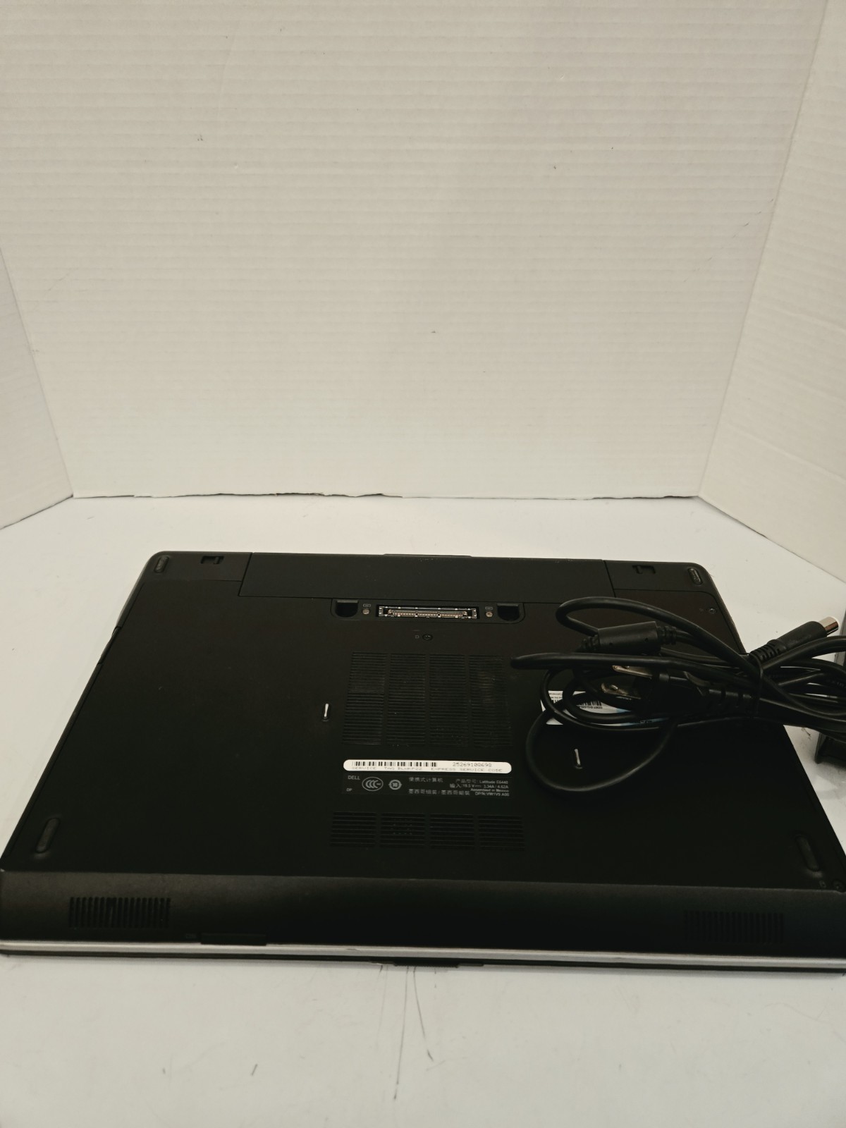 Dell Latitude E6440 i5-4200M 8GB 160GB HDD Webcam Wi-Fi Win10 Pro 14″