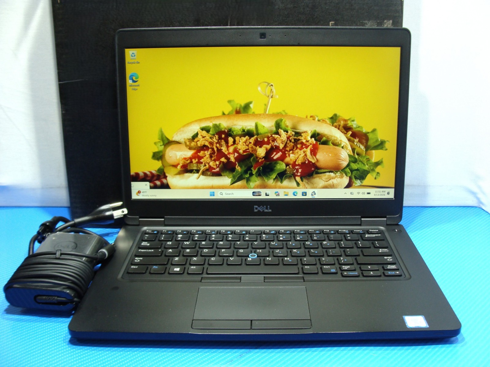 Dell Latitude 5490 14″ FHD Intel i5-8250U 1.6GHz 8GB 256GB SSD Win11Pro +Charger