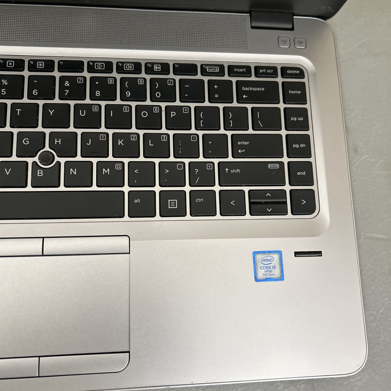 HP EliteBook 840 G4 14″ Core i5 8GB RAM, 256 GB SSD Window 11