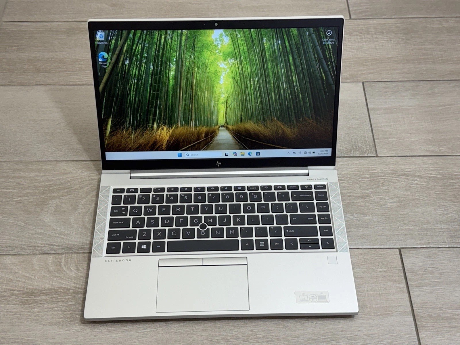 HP EliteBook 845 G7 14″ AMD Ryzen 5 PRO 4650U 8GB RAM 256GB SSD Win-11 Pro.