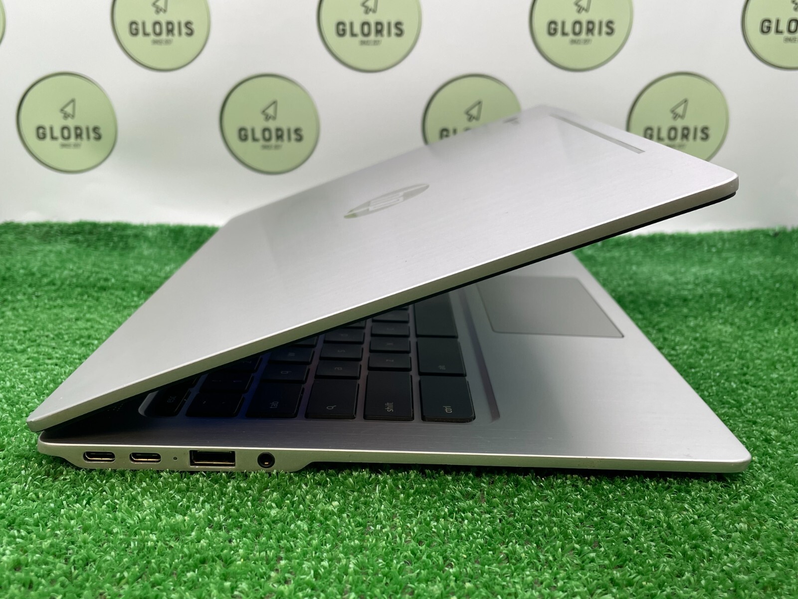 Used HP Chromebook 13 G1 Laptop Intel m7-6Y75 1.20GHz / 16GB RAM / 32GB SSD NT