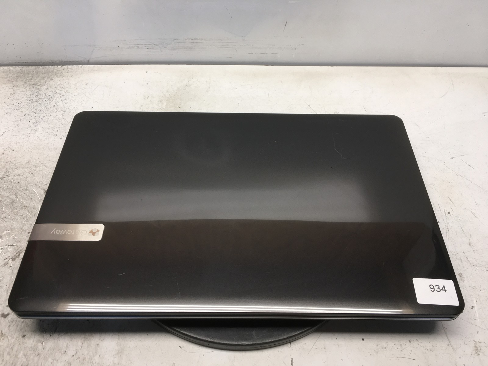 Gateway NE71B12U EG70 AMD E1-1200 1400MHz 2 GB NO HDD No Batt