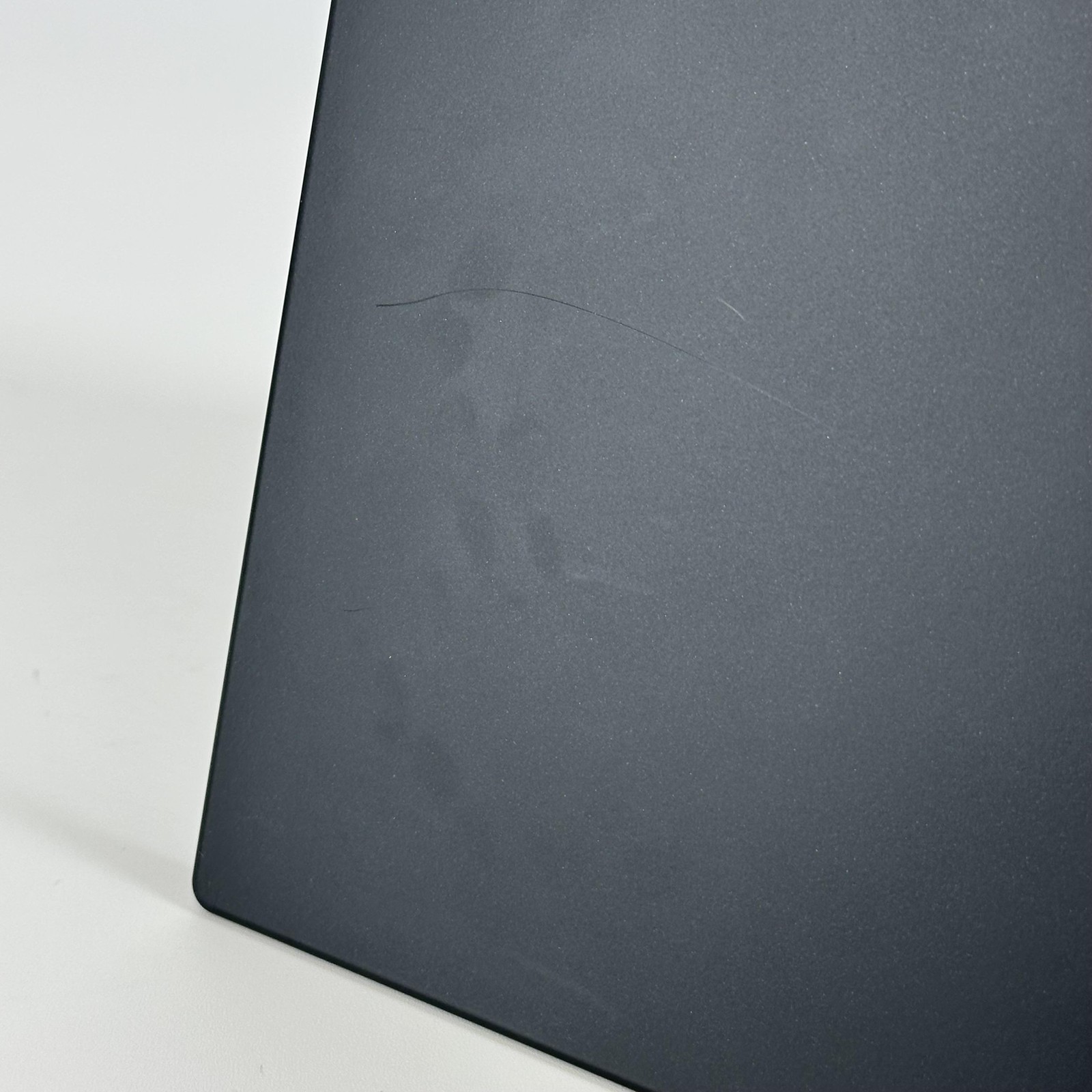 Lenovo ThinkPad P15v Gen 3 Black FHD 2.3 GHz i7-12700H 32GB 2TB/2TB Very Good