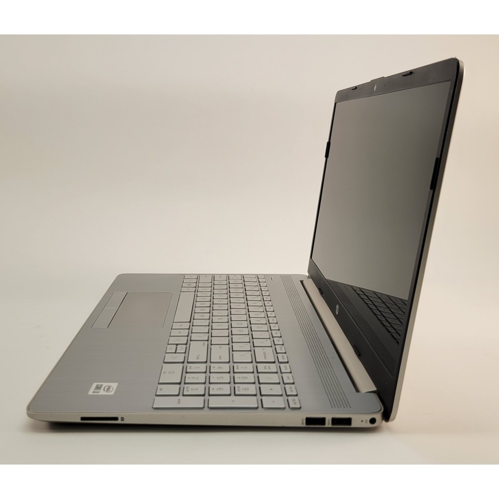 HP 15-dw2632cl 15.6″, i3-1005G1 -16GB DDR4- 512GB SSD