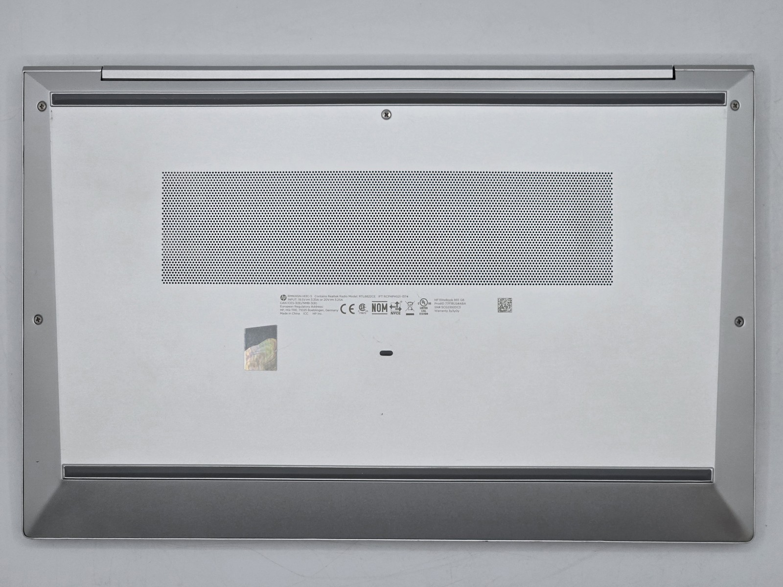 HP EliteBook 855 G8 15″ FHD Touch RYZEN 7 PRO 5850U 512GB 16GB W11P Backlit