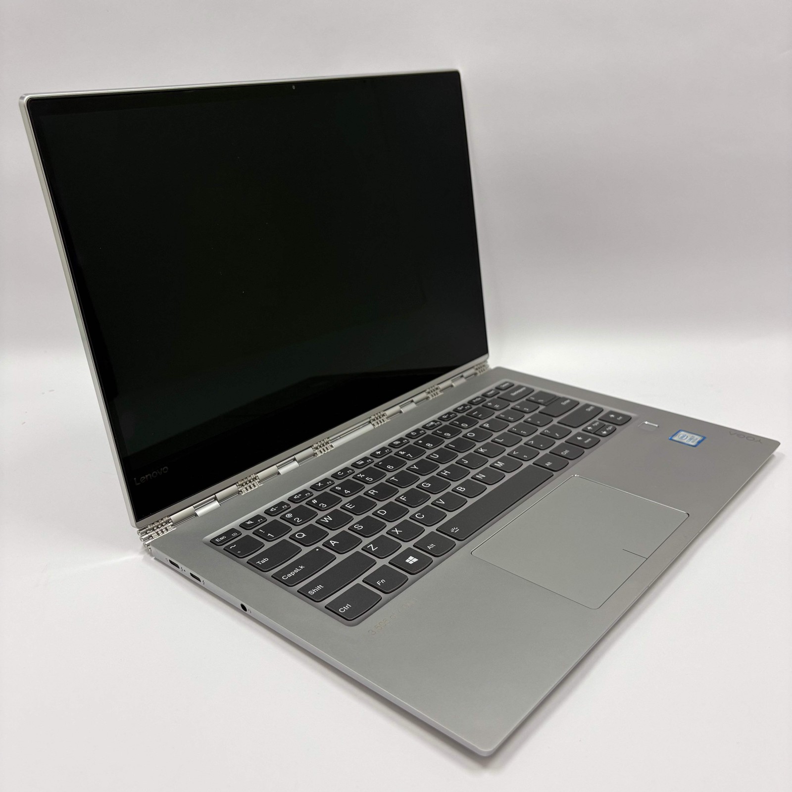 Lenovo Yoga 920 13.9″ i7-8550U 16GB 1TB Star Wars Special Edition 3506 of 4000