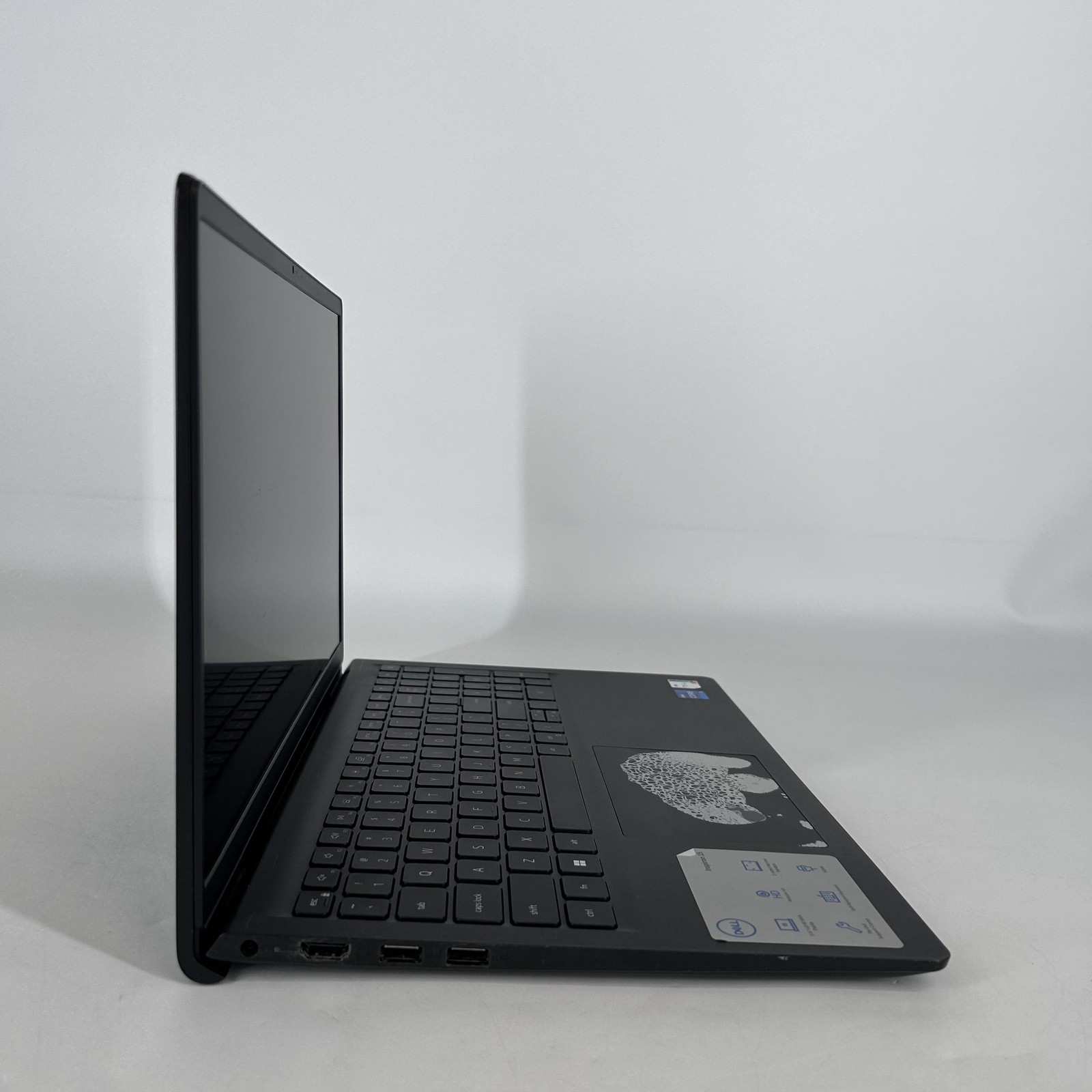 Dell Inspiron 3520 15.6 Black FHD 1.7 GHz i7-1255U 16GB 512GB SSD Fair