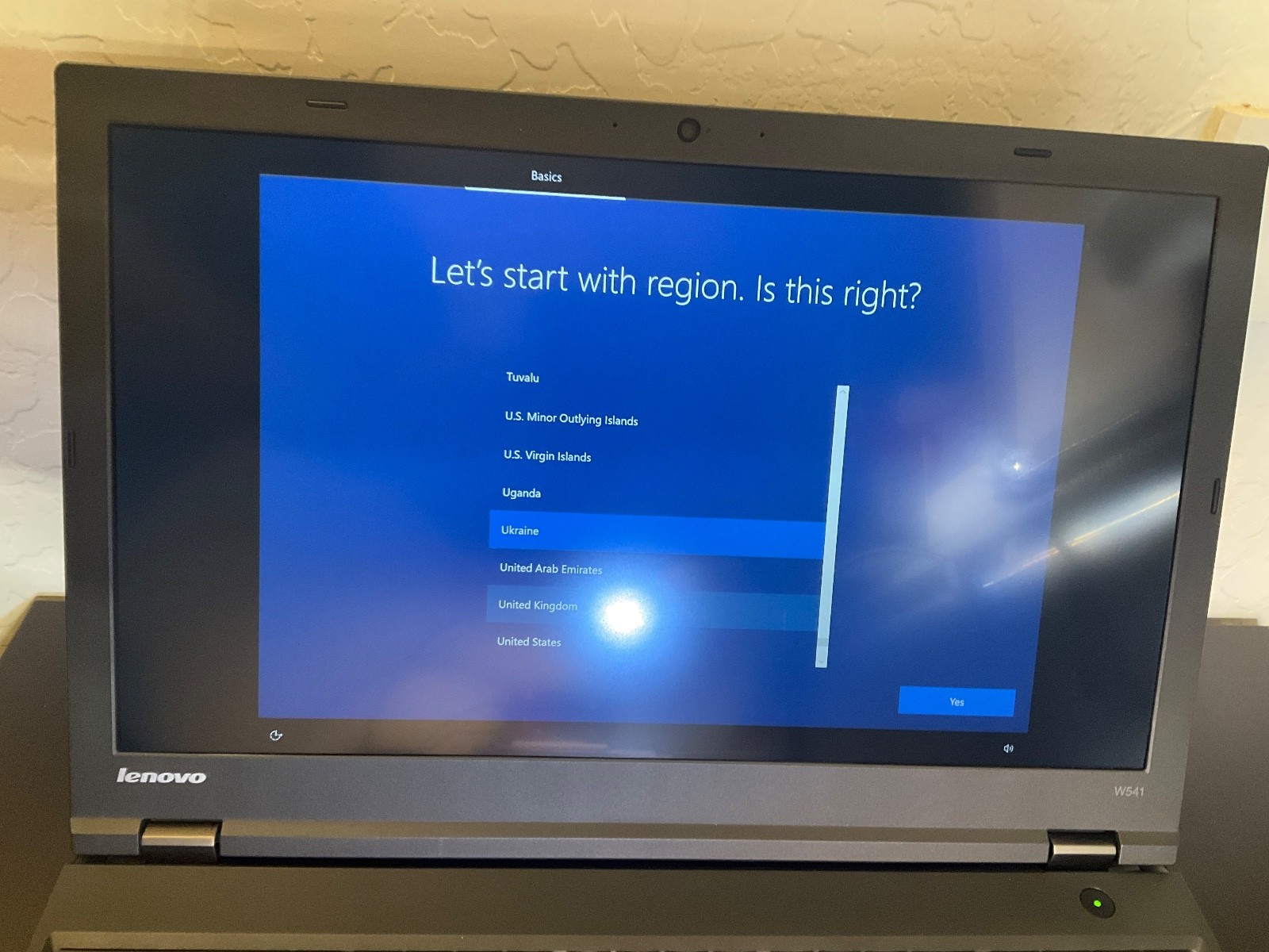 Thinkpad W541 i7-4810MQ 2+2TB SSD 15.6” 3K IPS w/ Pantone Color Calibrator