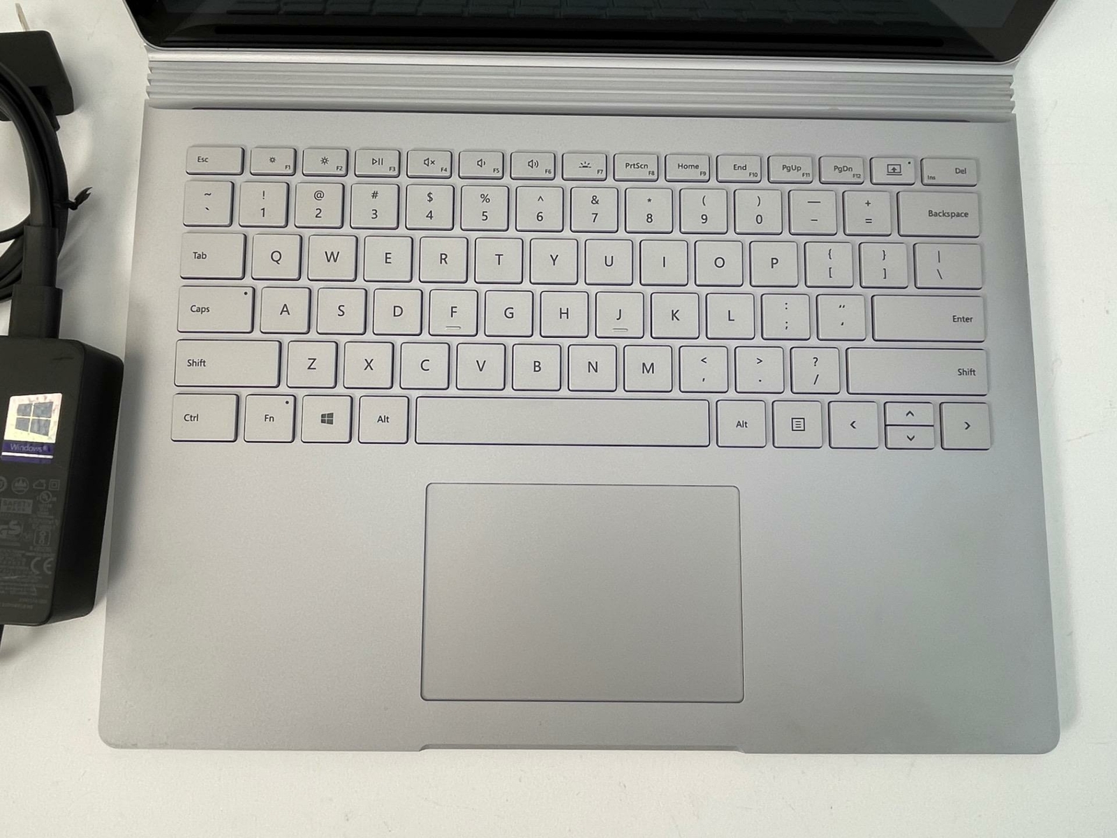 Microsoft Surface Book 2 13.5″ Touch PixelSen 2-in-1 Notebook (HMW-00001) Laptop