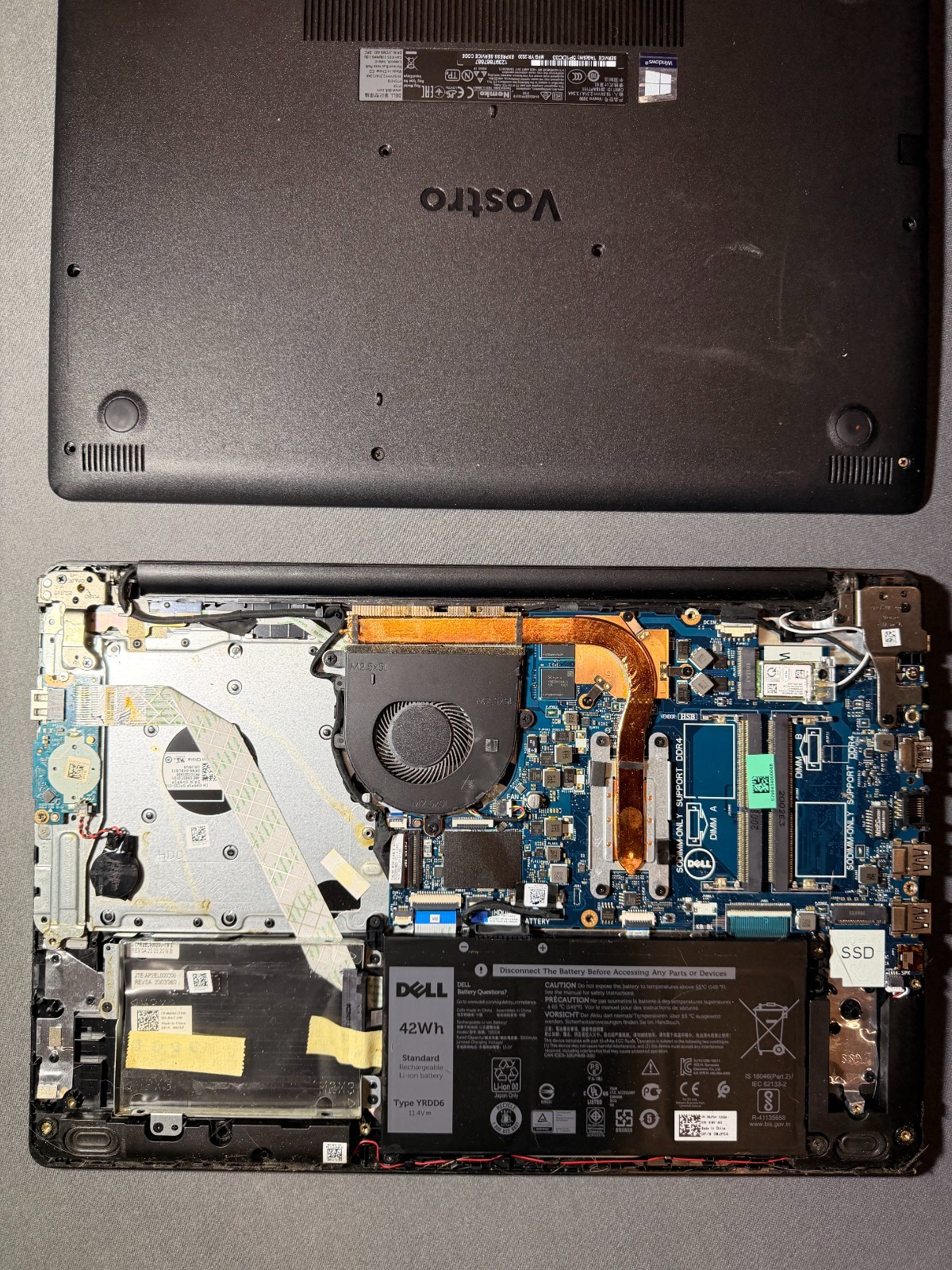 Dell Vostro 3590 15.6″ Laptop FOR PARTS | No SSD/RAM | Boots Parts Only